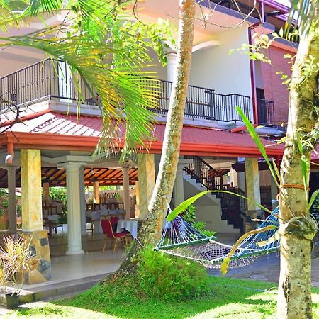 Little Villa Hotel วัดดูวา ภายนอก รูปภาพ
